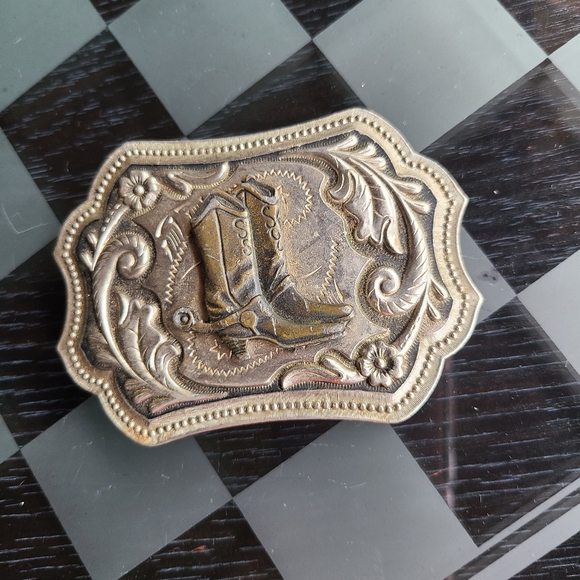 Vintage Other - Vintage Belt Buckle cowboy boots design